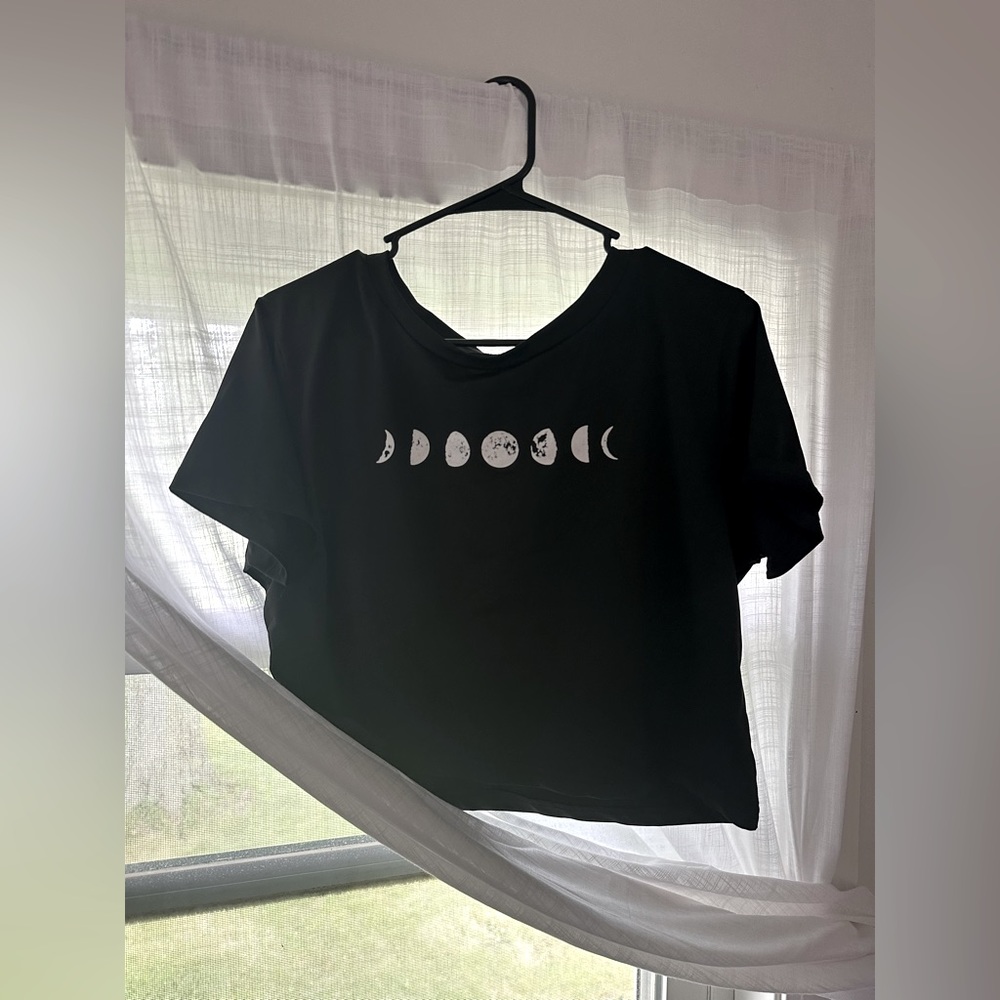 Moon phases crop top